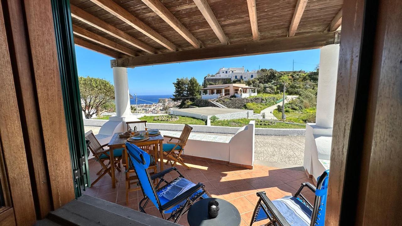 Villa La Milanina Lipari  Exterior photo