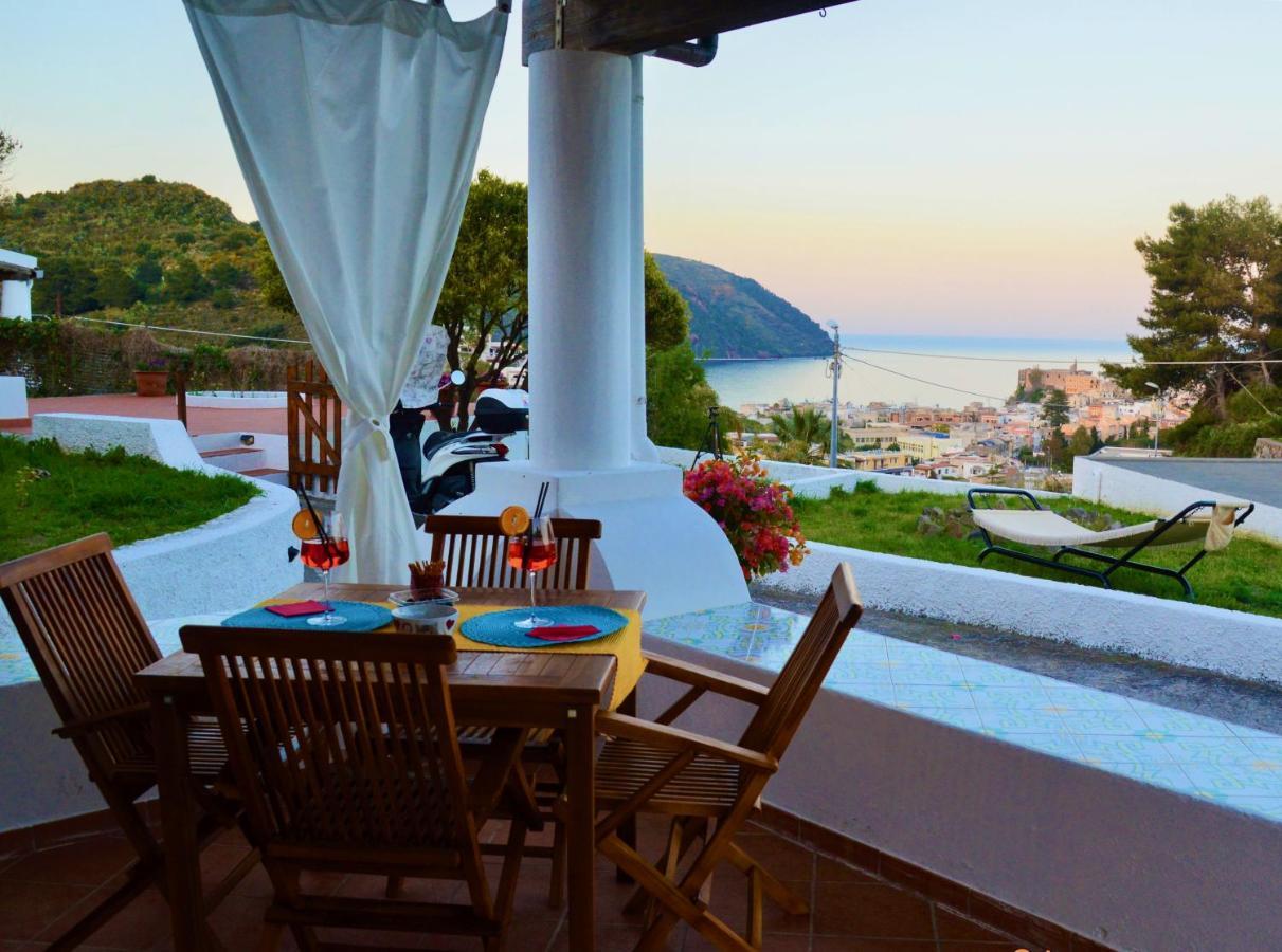 Villa La Milanina Lipari  Exterior photo