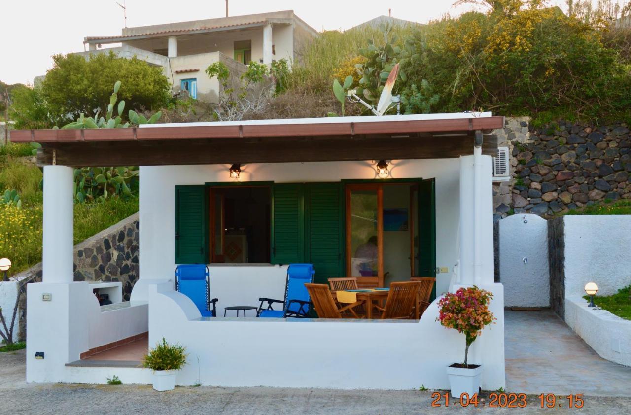 Villa La Milanina Lipari  Exterior photo